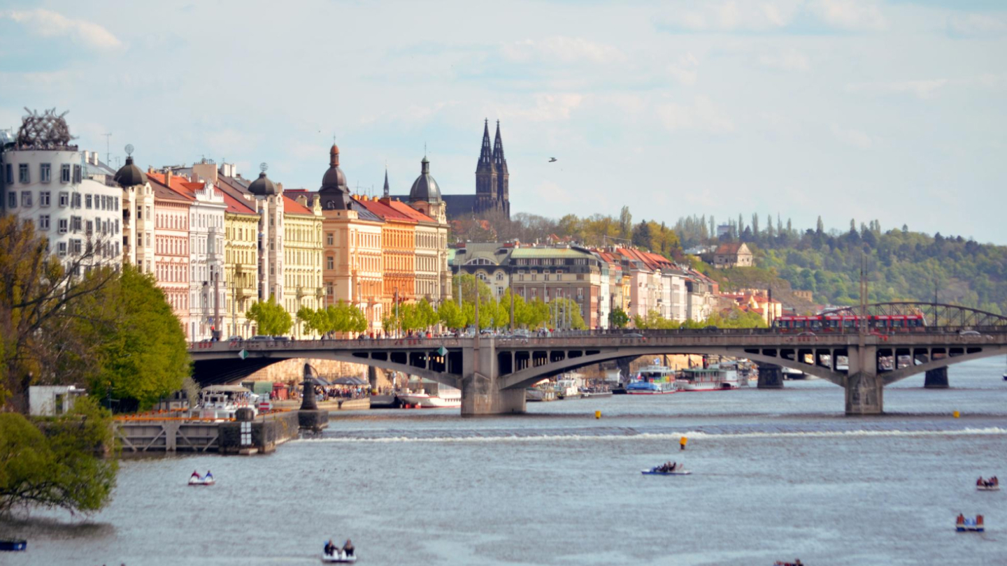 Сезонная работа в Чехии: где искать?