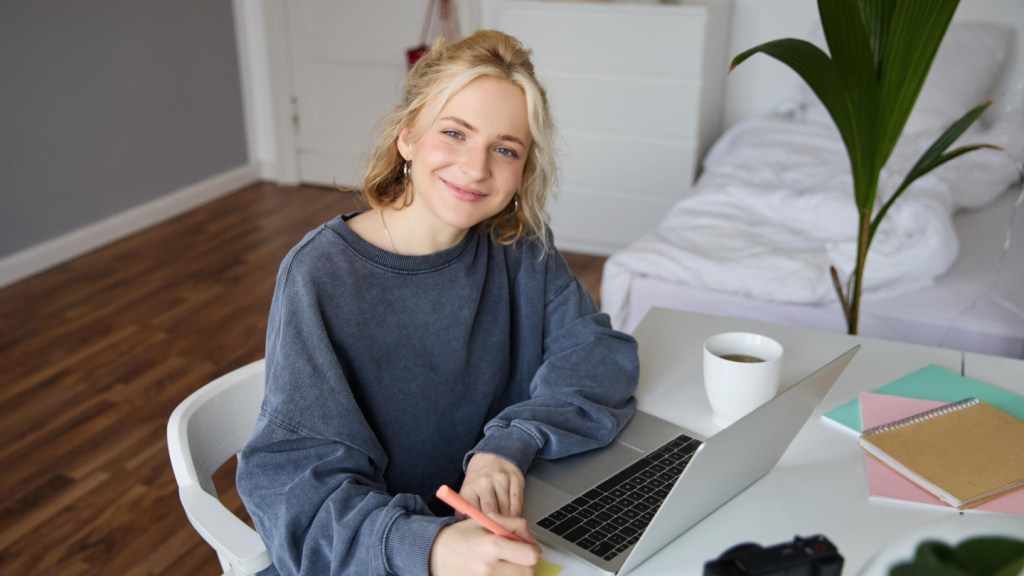 Фриланс для украинцев за границей: с чего начать и где искать заказы